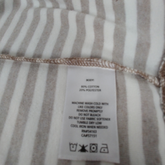 Calvin Klein, full zipper, velour top. - Picture 4 of 5